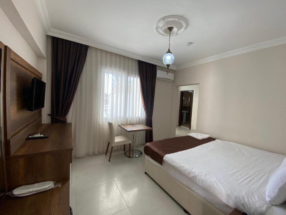 En Kaya Hotel Nicosia Esterno foto